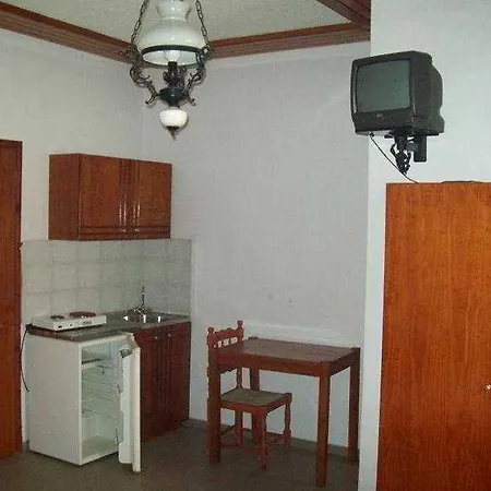 Kato Apartmán