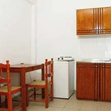 Kato Apartmán